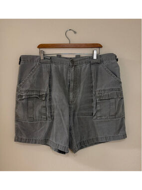 Weekender Cargo Shorts Mens 42 Grey Cotton